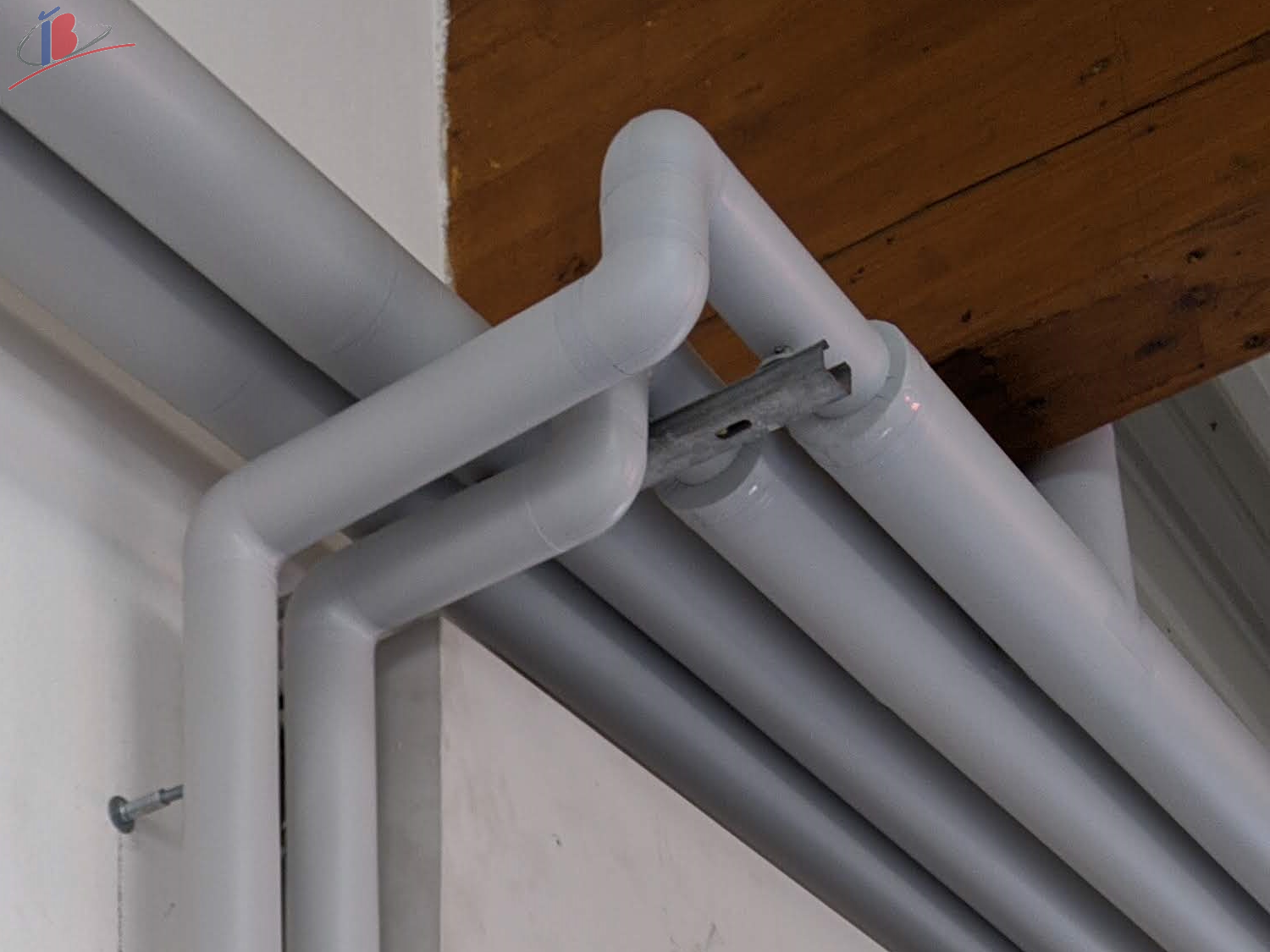 Dämmung mit Mantel aus PVC-Folie